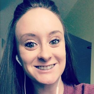 Meet your Posher, Jacklyn